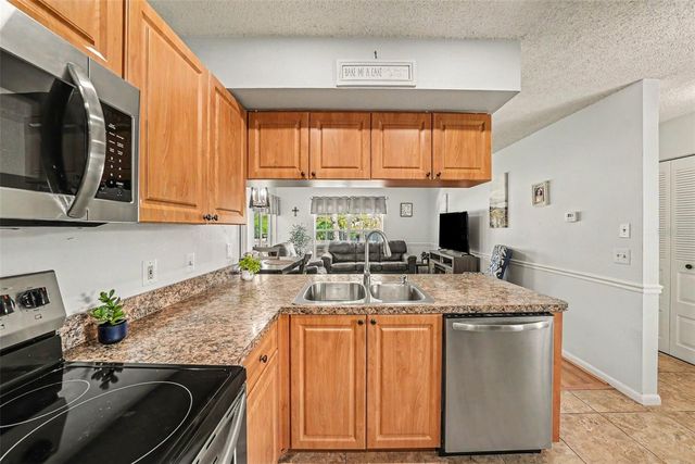 12049 HOOSIER COURT 203, Hudson, FL 34667