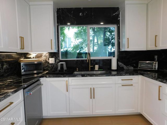 30024 Quail Run Drive, Agoura Hills, CA 91301