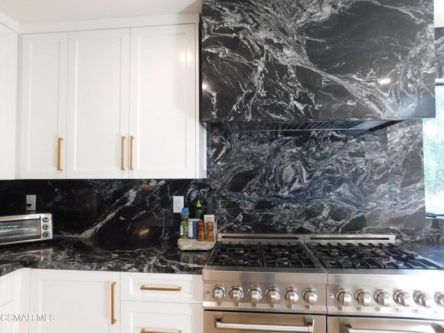 30024 Quail Run Drive, Agoura Hills, CA 91301