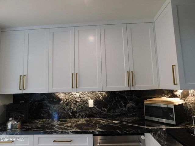 30024 Quail Run Drive, Agoura Hills, CA 91301