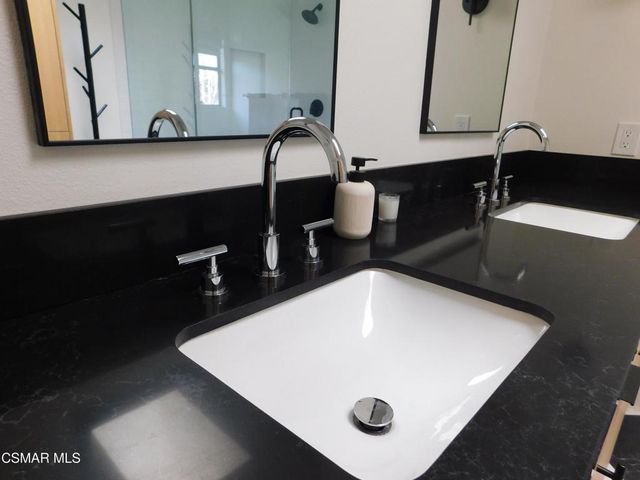 30024 Quail Run Drive, Agoura Hills, CA 91301