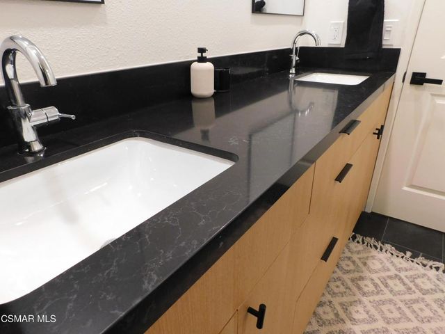 30024 Quail Run Drive, Agoura Hills, CA 91301