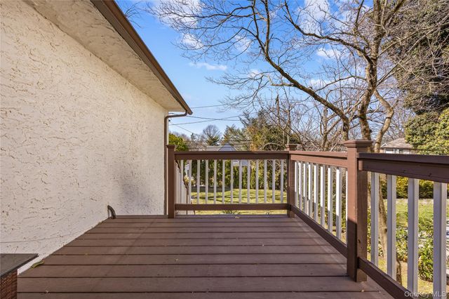 45 Tain Drive, Great Neck, NY 11021