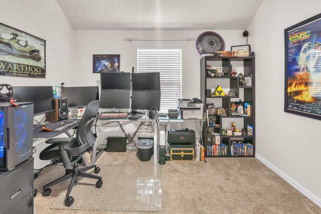 316 Valley Drive, Aubrey, TX 76227
