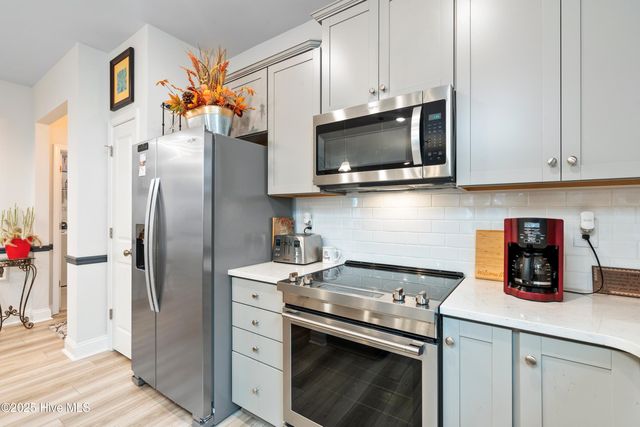 9410 NW Barnstormer Drive NW, Calabash, NC 28467