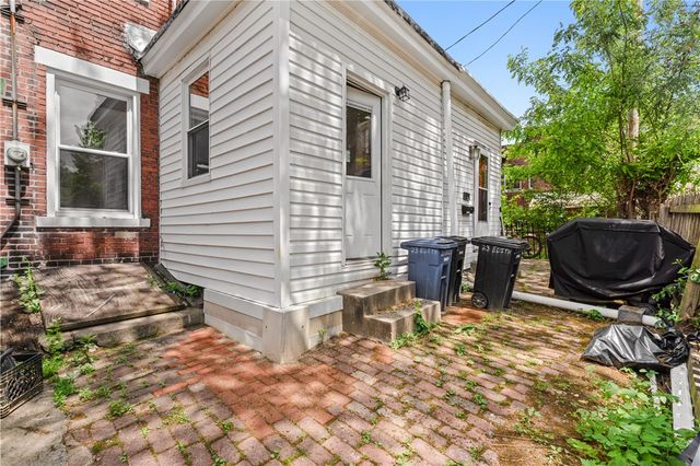 23 Edith Pl, Oakland, PA 15213