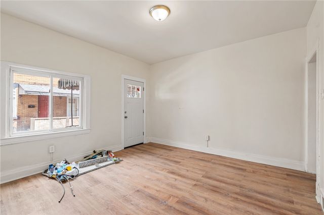 23 Edith Pl, Oakland, PA 15213