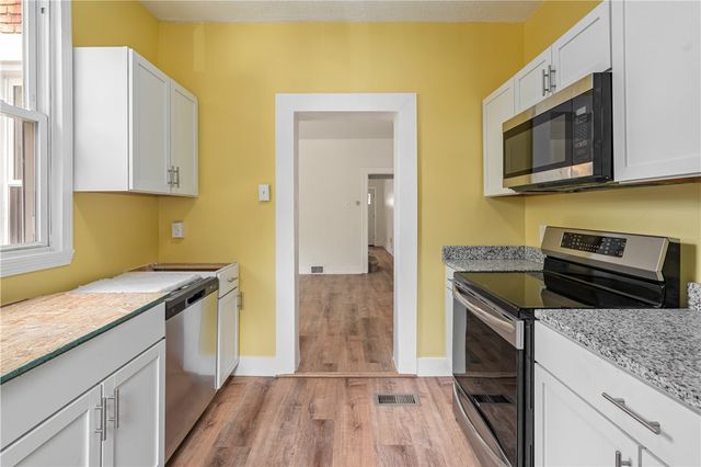 23 Edith Pl, Oakland, PA 15213