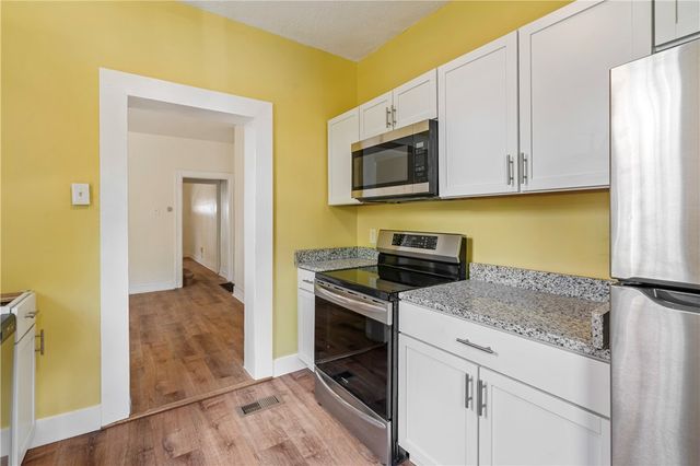 23 Edith Pl, Oakland, PA 15213