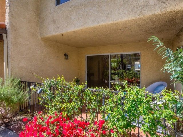 9531 Via Ricardo, Sun Valley (los Angeles), CA 91504