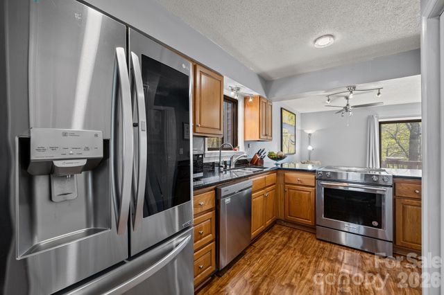 9067 Tulagi Court, Fort Mill, SC 29708