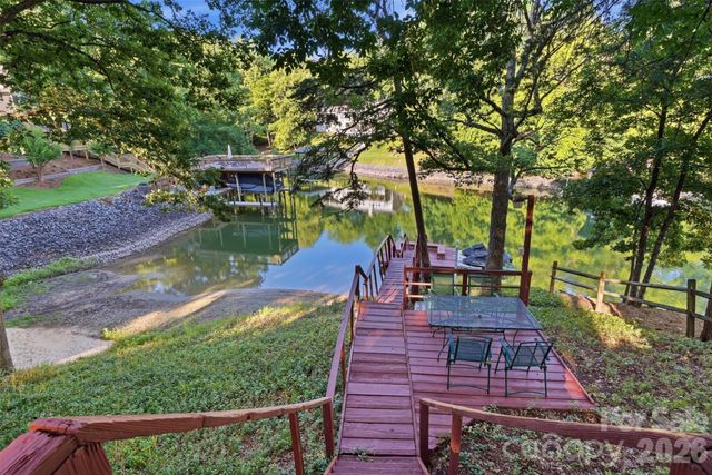 9067 Tulagi Court, Fort Mill, SC 29708