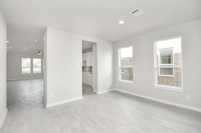 5634 Sandhill Oak Trail, Houston, TX 77066