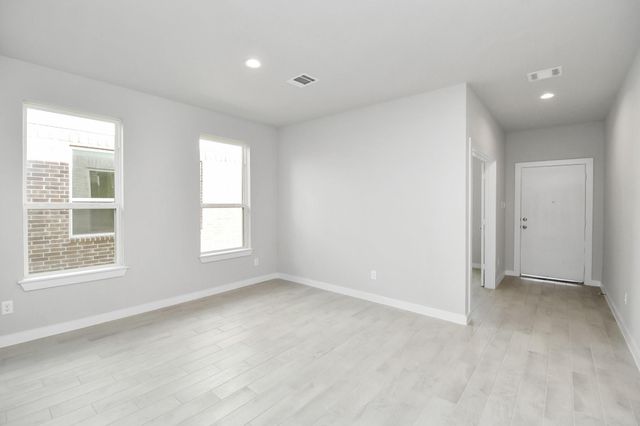 5634 Sandhill Oak Trail, Houston, TX 77066