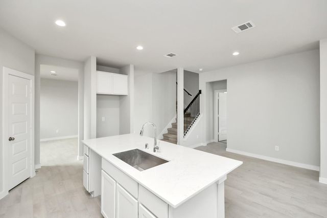 5634 Sandhill Oak Trail, Houston, TX 77066