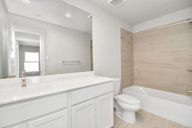 5634 Sandhill Oak Trail, Houston, TX 77066