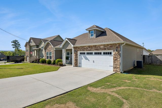 307 Franklin Circle, Fort Oglethorpe, GA 30742
