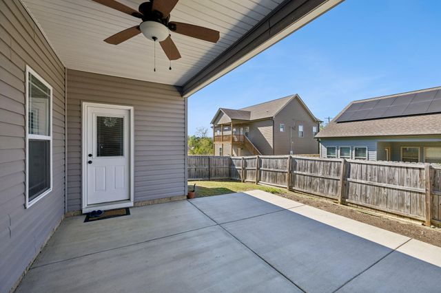 307 Franklin Circle, Fort Oglethorpe, GA 30742