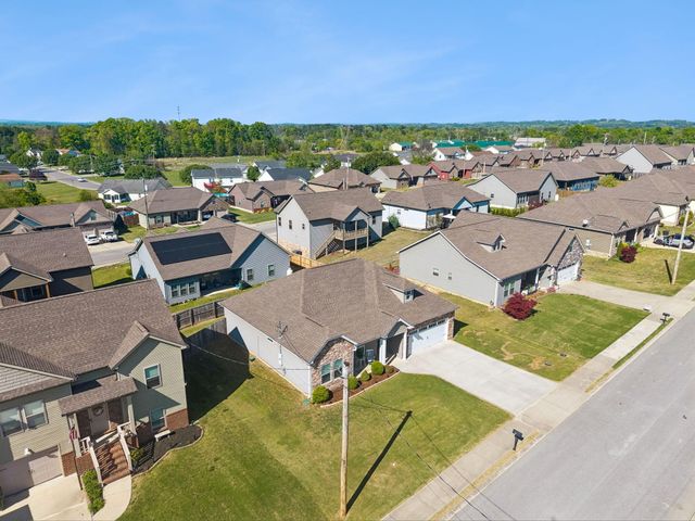 307 Franklin Circle, Fort Oglethorpe, GA 30742
