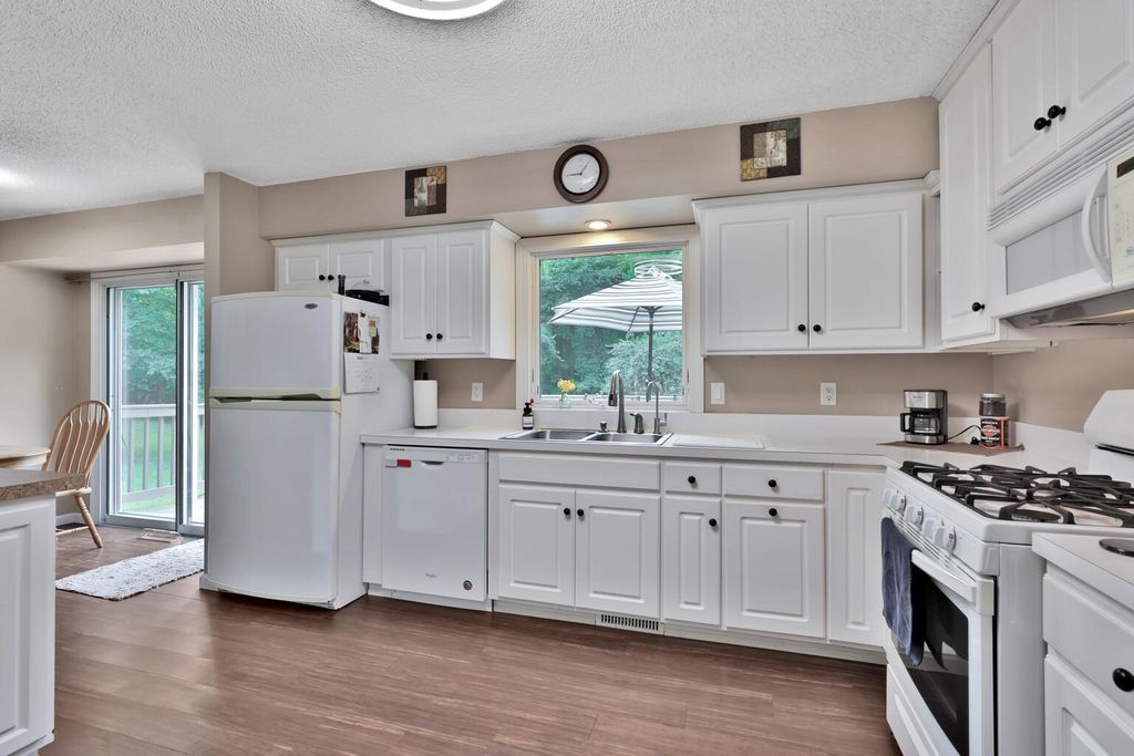 9755 Julep Trail N, Forest Lake, MN 55073 — photo 2