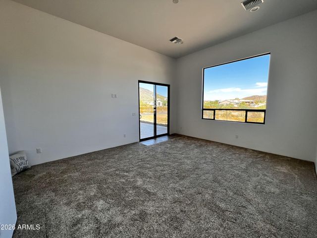 37433 N 15TH Avenue, Phoenix, AZ 85086