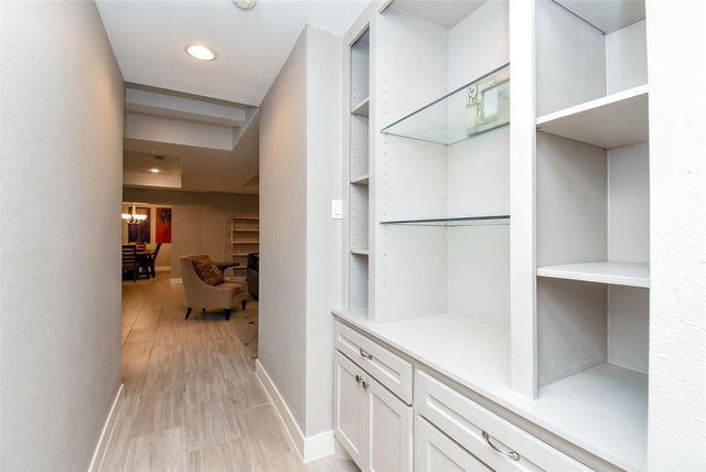 5330 Jackwood Street, Houston, TX 77096