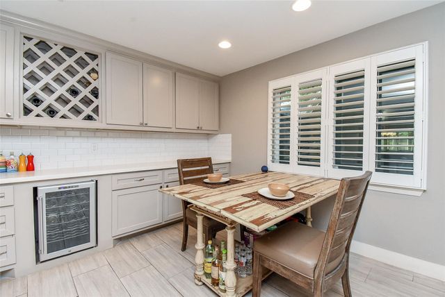 5330 Jackwood Street, Houston, TX 77096