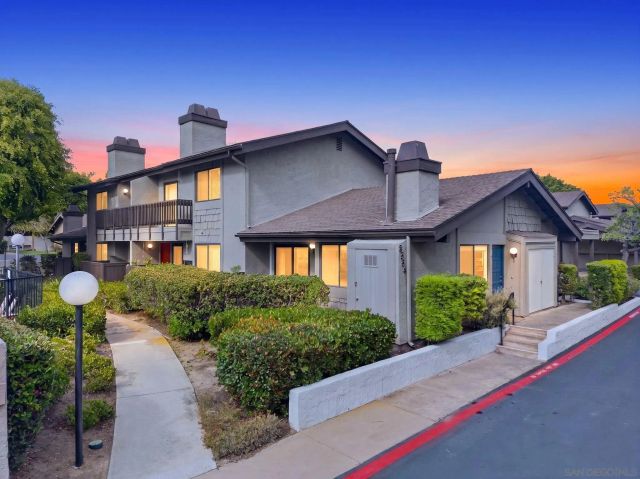 8356 Via Sonoma D, La Jolla, CA 92037