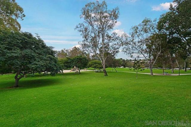 8356 Via Sonoma D, La Jolla, CA 92037