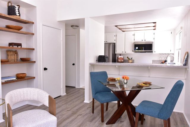 8356 Via Sonoma D, La Jolla, CA 92037