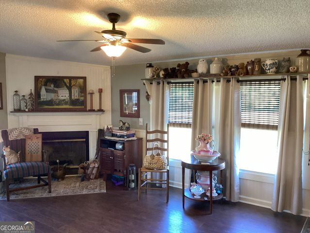 935 Cannafax Road, Barnesville, GA 30204
