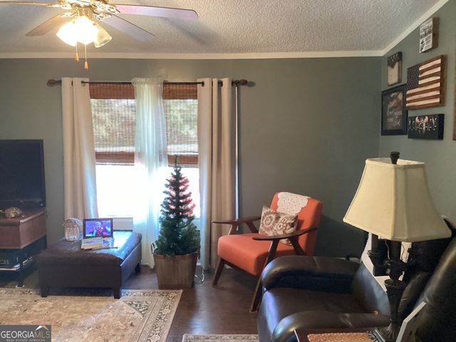 935 Cannafax Road, Barnesville, GA 30204
