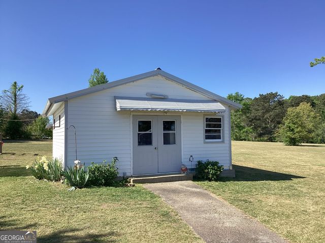 935 Cannafax Road, Barnesville, GA 30204