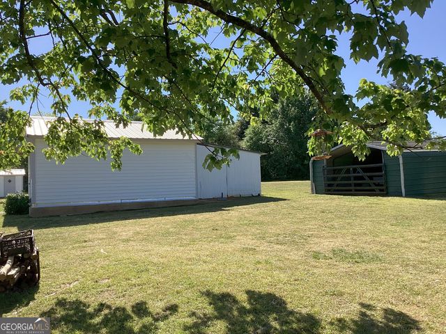 935 Cannafax Road, Barnesville, GA 30204