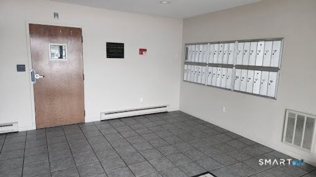 115 Short Beach Road 304, Stratford, CT 06615