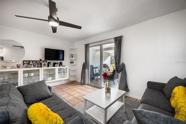 1522 SE 25TH STREET D, Ocala, FL 34471