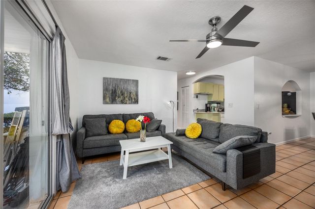 1522 SE 25TH STREET D, Ocala, FL 34471