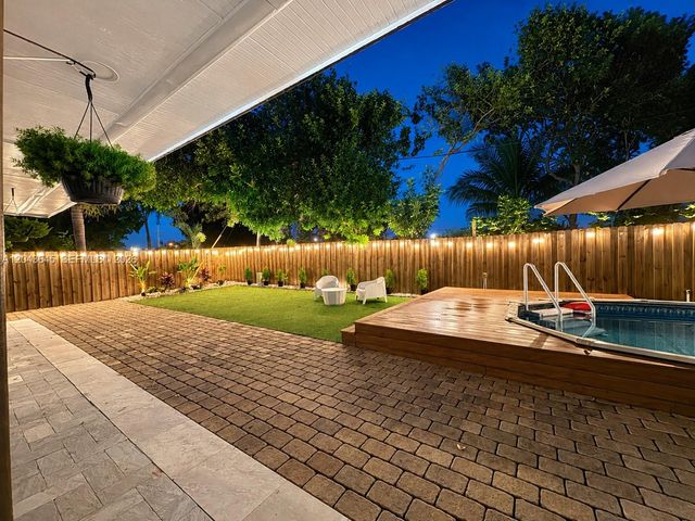 1120 SW 7th Ave, Deerfield Beach, FL 33441