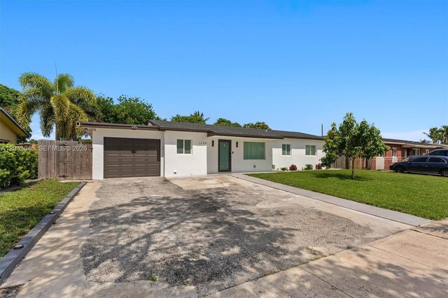 1120 SW 7th Ave, Deerfield Beach, FL 33441