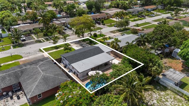 1120 SW 7th Ave, Deerfield Beach, FL 33441