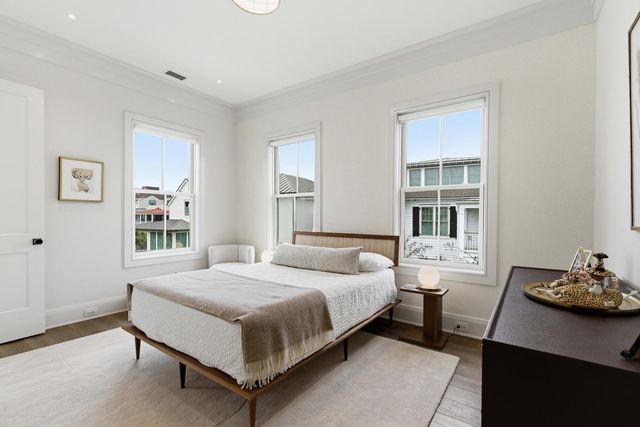 72 Halsey Boulevard, Charleston, SC 29401