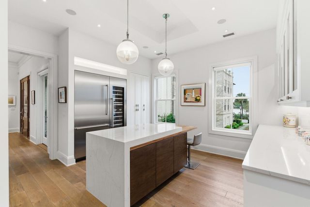 72 Halsey Boulevard, Charleston, SC 29401