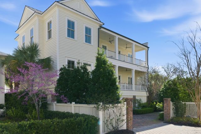 72 Halsey Boulevard, Charleston, SC 29401