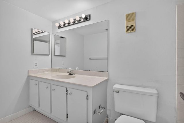 1010 S Ocean Boulevard 1601, Pompano Beach, FL 33062