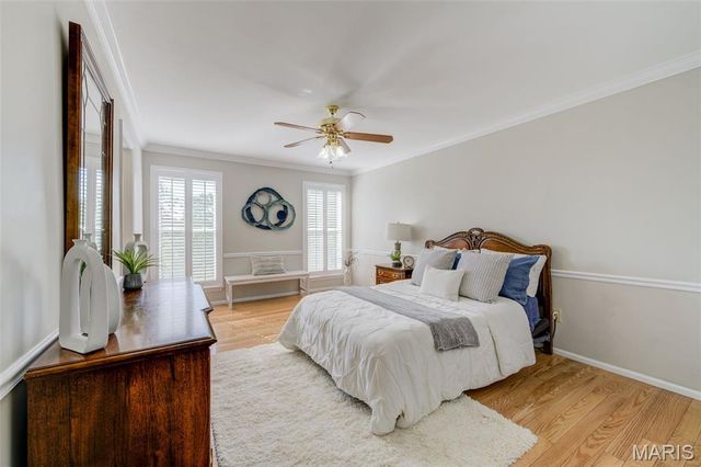 5152 Kings Park Drive, St Louis, MO 63129