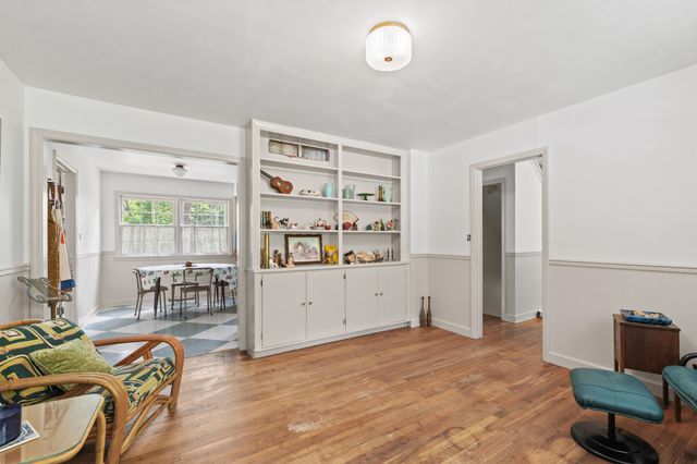 608 W BRIARWOOD LN, Columbia, MO 65203