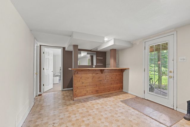 608 W BRIARWOOD LN, Columbia, MO 65203