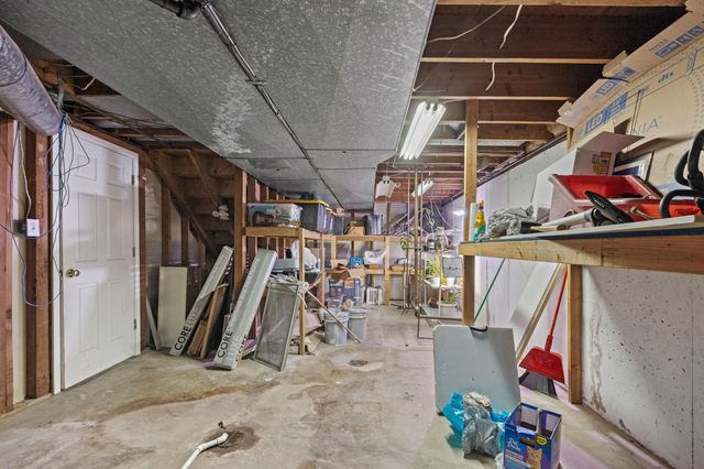 608 W BRIARWOOD LN, Columbia, MO 65203