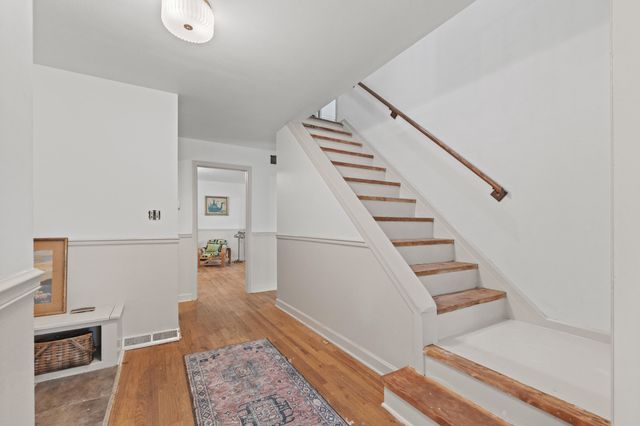 608 W BRIARWOOD LN, Columbia, MO 65203