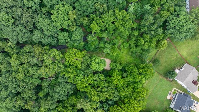 700 Old Kiefer Creek Road, Ballwin, MO 63021